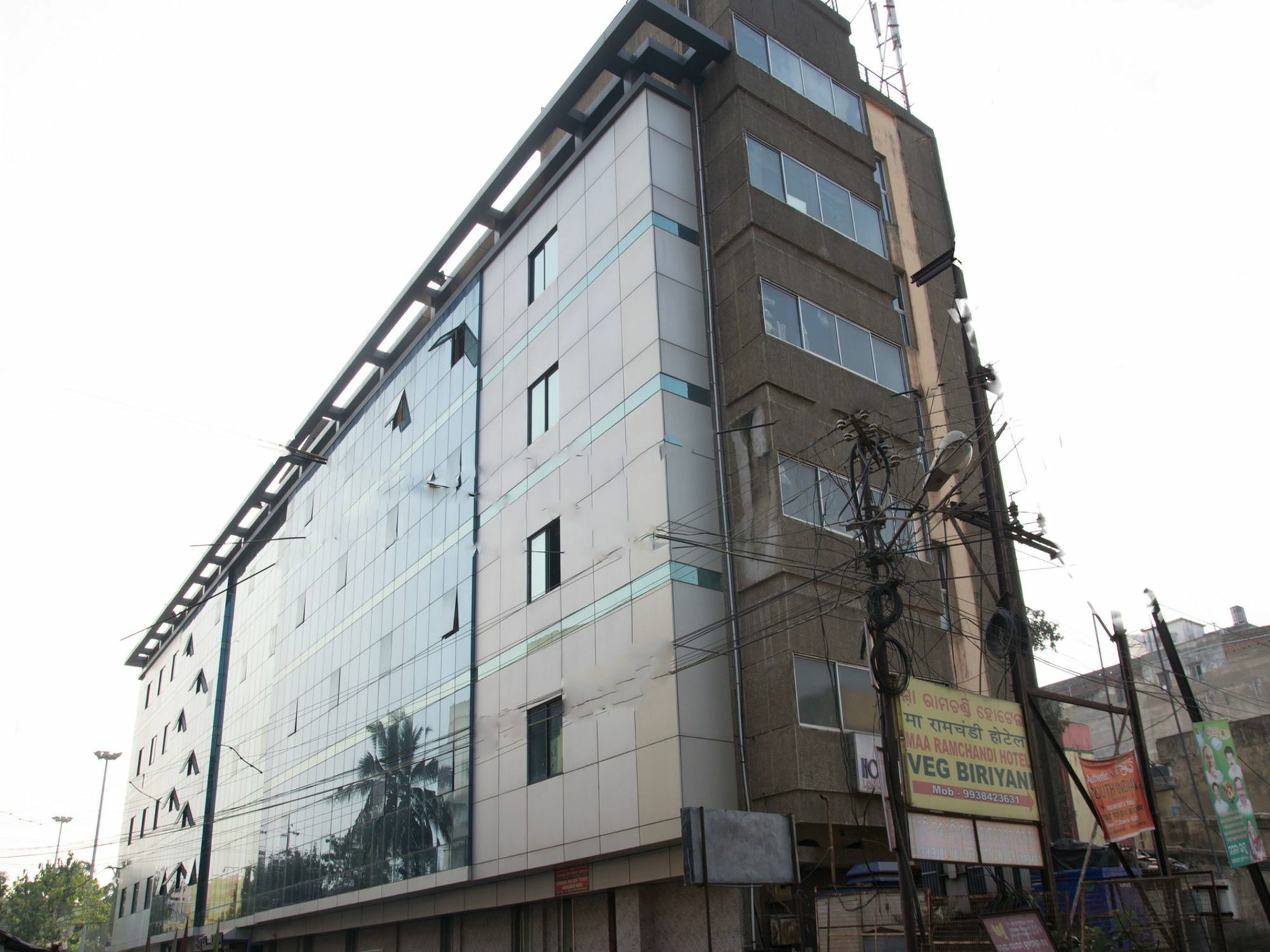 Oyo 4065 Hotel Richi Бхубанешвар Екстериор снимка
